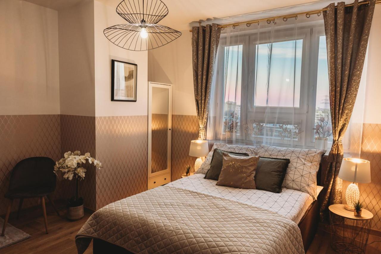 Clicktheflat Gdańsk Center Prestige Apart Rooms Warszawa Exteriör bild