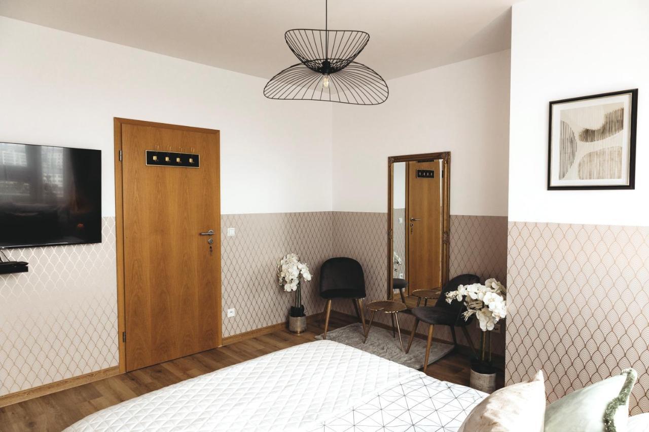 Clicktheflat Gdańsk Center Prestige Apart Rooms Warszawa Exteriör bild