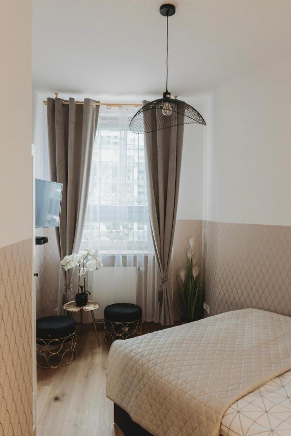 Clicktheflat Gdańsk Center Prestige Apart Rooms Warszawa Rum bild